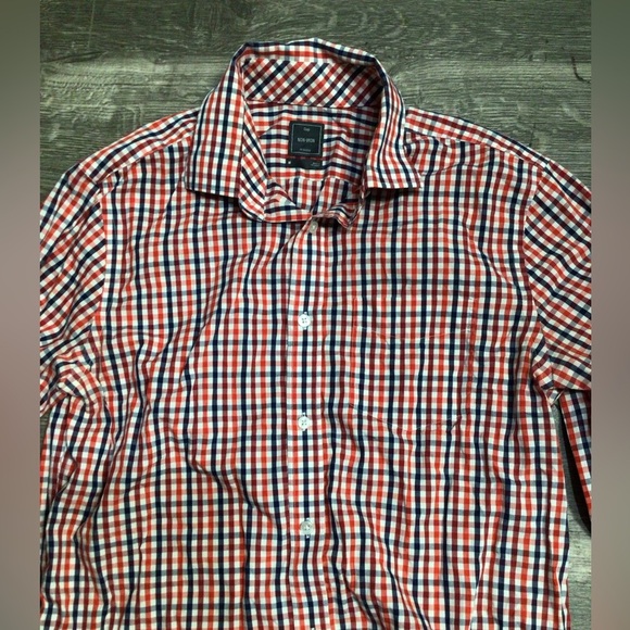 GAP Men's Plaid Button Down Shirt - Red and Blue - Picture 4 of 6